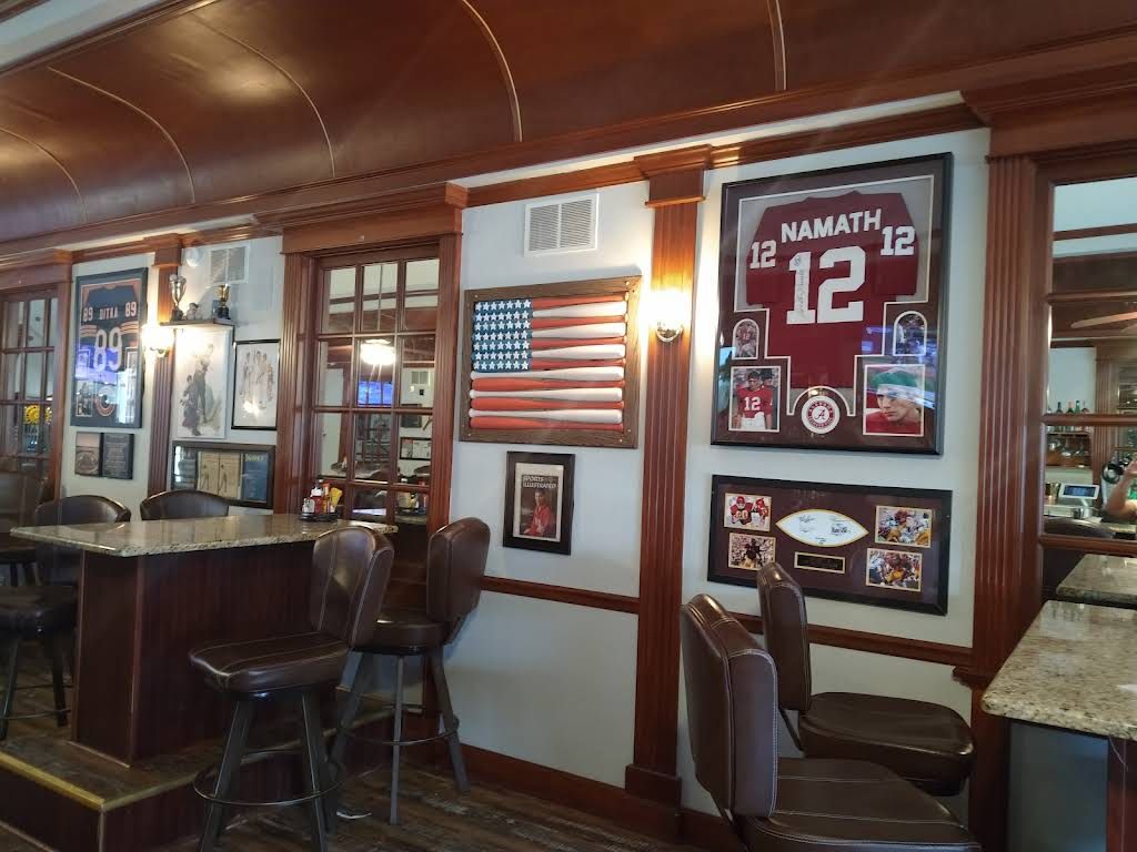 Shelly’s Uptown Grill - Doylestown, OH 1